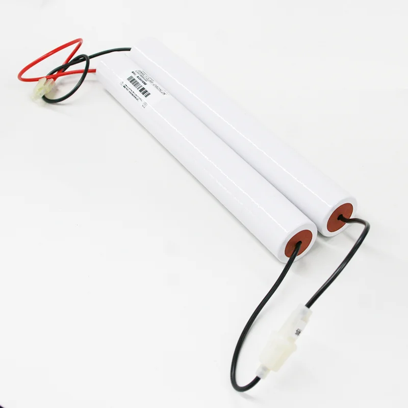 8NR-CT-2LB相当品 (同等品) 日立相当品 9.6V1.8Ah <年度シール付き> コネクター付きそのまま取付できます。