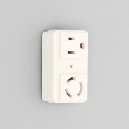 3117HCD  アメリカン電機  コンビ 複式機器用アウトレット 白 接地2P 15A 125V
