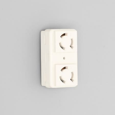 3127HD アメリカン電機 複式機器用アウトレット 白 接地形2P 15A 250V ＜引掛形 NEMA規格 L6-15＞