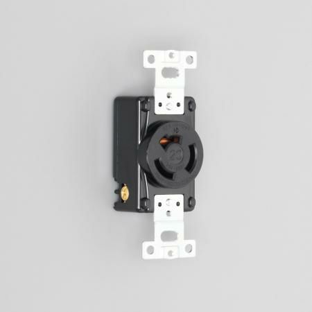 3220  アメリカン電機  引掛形 埋込コンセント 3P 20A 250V