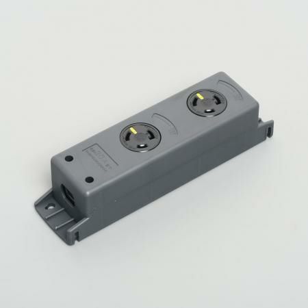 3313NT-L5 アメリカン電機 ダブルタップ 接地形2P 30A 125V ＜引掛形 NEMA規格 L5-30＞