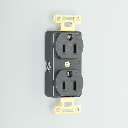 7110GDXL アメリカン電機 平刃形・2ヶ 接地形2P 15A 125V (NEMA 5-15)  複式ハイパー埋込コンセント