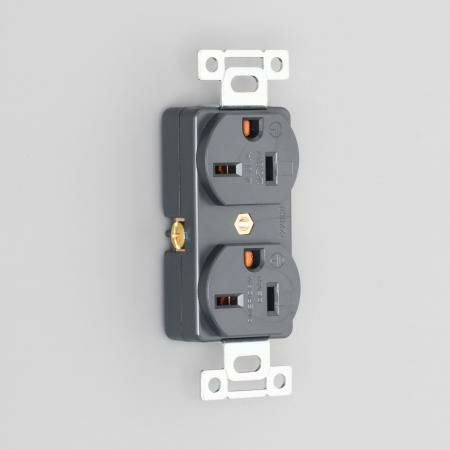 7220GD-ALT アメリカン電機 複式埋込コンセント 接地形2P 20A 250V ＜平刃形 NEMA規格 6-20（6ALT-20）＞