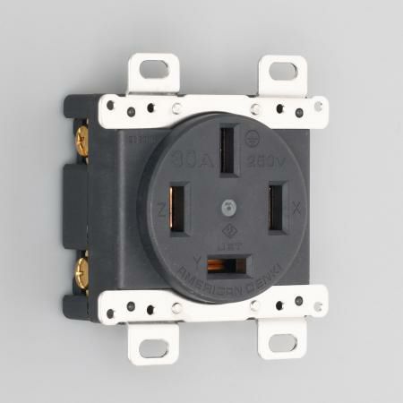 9320N  アメリカン電機  平刃形 埋込コンセント 接地3P 30A 250V