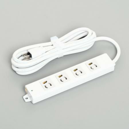 A8110  アメリカン電機  抜止形 OAタップ4ケ口 コ-ドセット マグネット付 接地2P 15A 125V
