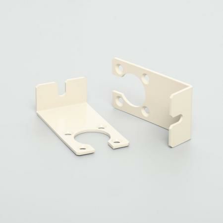 HKC-SPT40 アメリカン電機  1Uコンセントバー用40mmブラケット 白 2個入リ