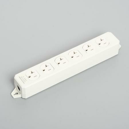 KU0260 アメリカン電機 OAタップ 6ケ口 コード無シ 接地形2P 20A 125V ＜平刃形 NEMA規格 5-20＞