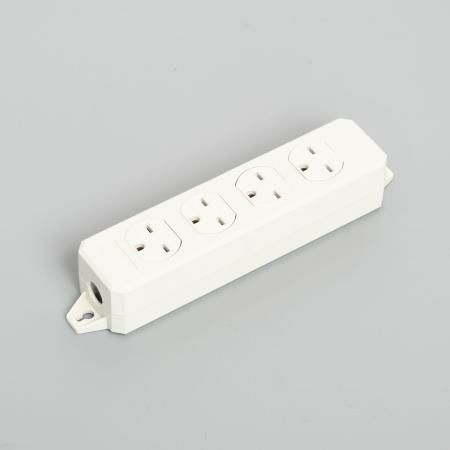 KU0730 アメリカン電機 OAタップ 4ケ口 コード無シ 接地形2P 15A 250V ＜平刃形 NEMA規格 6-15＞