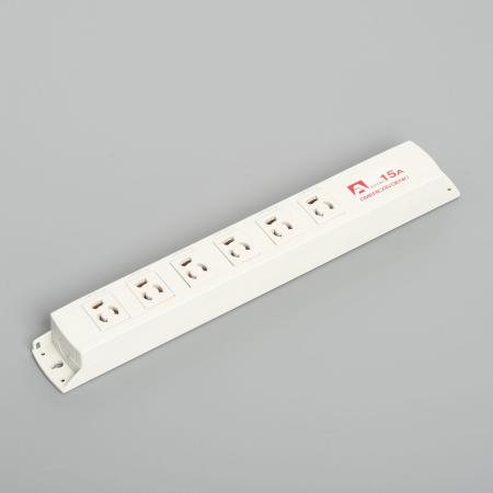 KU1330 アメリカン電機 抜止形 OAタップ6ケ口 コ-ドナシ 接地2P 15A 125V